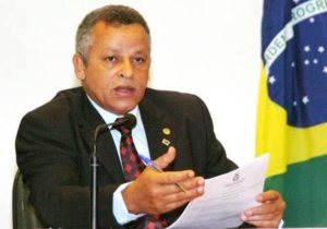 Deputado Iderval Silva (SDD)