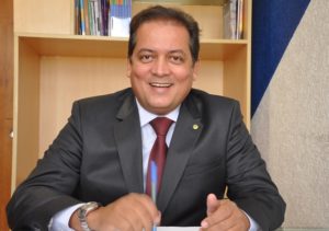 Eduardo Gomes disse que convite “não existiu”, apesar da “especulação grande por todos os lados”