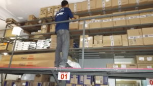 Empresário busca em consultoria conhecimento técnico para planejar e controlar estoque com excelência