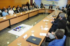 O evento foi durante toda a tarde desta segunda-feira na sala de reuniões do Palácio Araguaia.