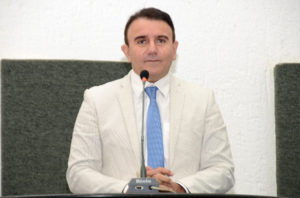 Deputado Eduardo Siqueira Campos (PTB)