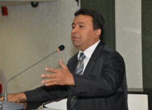 Deputado Elenil da Penha (PMDB)