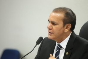 Senador Ataídes Oliveira