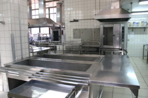 Cozinha do HGP no horário do almoço