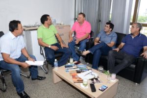 Deputados membros da comissão