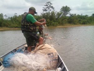 Redes de pesca apreendidas