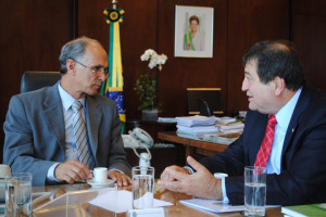 César Halum em audiência com o ministro da Agricultura, Antonio Andrade