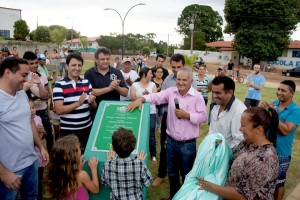 José Geraldo participou junto com o prefeito Sebastião de Lima Oliveira (PTB) da inauguração da Praça Gercina Ramos