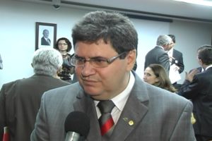 Vice-Líder do PMDB na Câmara dos Deputados,  Júnior Coimbra (PMDB)