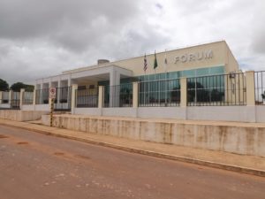 Fórum de Justiça em Lago da Pedra, Ma