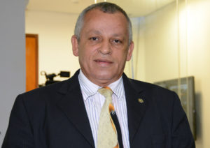 Deputado Iderval Silva (Solidariedade)
