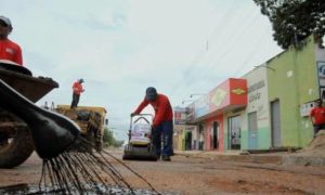 O Pró-Município vai recuperar cerca 5 milhões de m² de asfalto em ruas e avenidas de 137 municípios do Estado
