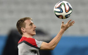 Tendo como destaque o meia Modric, os croatas querem fazer história no Brasil