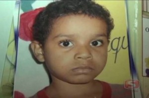 menino tinha ferimentos graves no corpo