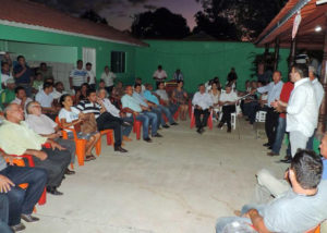 Todos manifestando apoio à candidatura de Eduardo