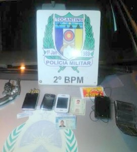 material apreendido com Bruno e menor infrator