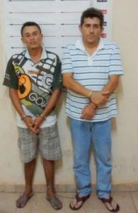 Wilmar Ribeiro, vulgo “Neto”, 42 anos (à direita), e Jaimivan Martins dos Reis, 26