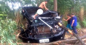 No momento do acidente estava chovendo muito 