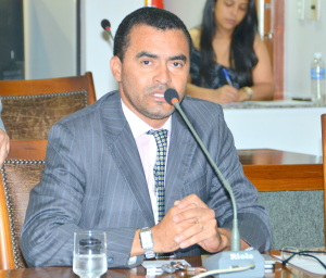 Wanderlei Barbosa(SD)