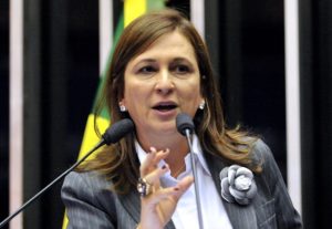 Senadora Kátia Abreu (PMDB-TO) 
