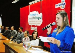 Claudia Lelis reforçou o compromisso do Governador Marcelo Miranda de fazer uma grande transformação no sistema educacional do Estado. 