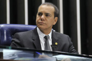 Senado instala na próxima semana comissão para investigar supostas fraudes contra a Receita