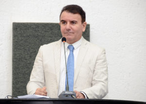 deputado eduardo siqueira