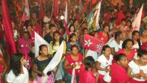 adriano-comicio-final