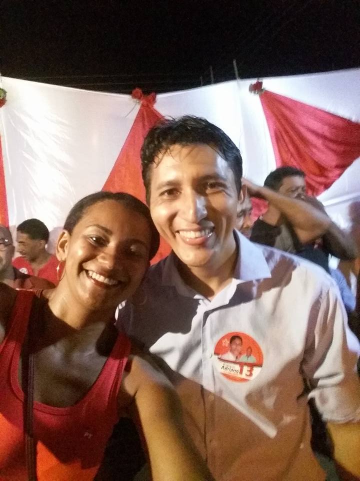 Em São Sebastião, campanha do professor Adriano encerra com comício nesta quinta-feira e carreata na sexta-feira