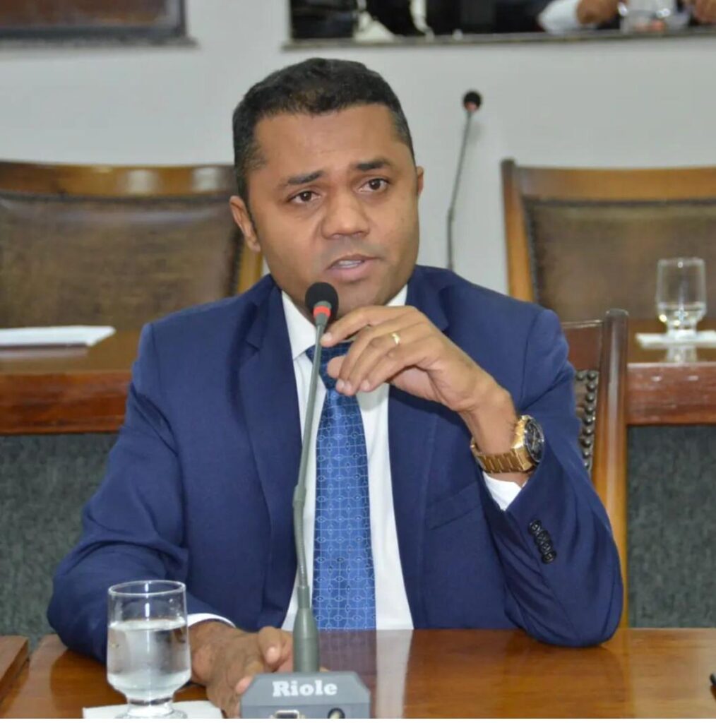 Deputado Moisemar é eleito segundo secretário para o biênio 2025/2027 na Aleto