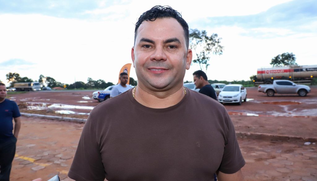 Autopromoção em redes oficiais leva ex-prefeito à suspensão dos direitos políticos