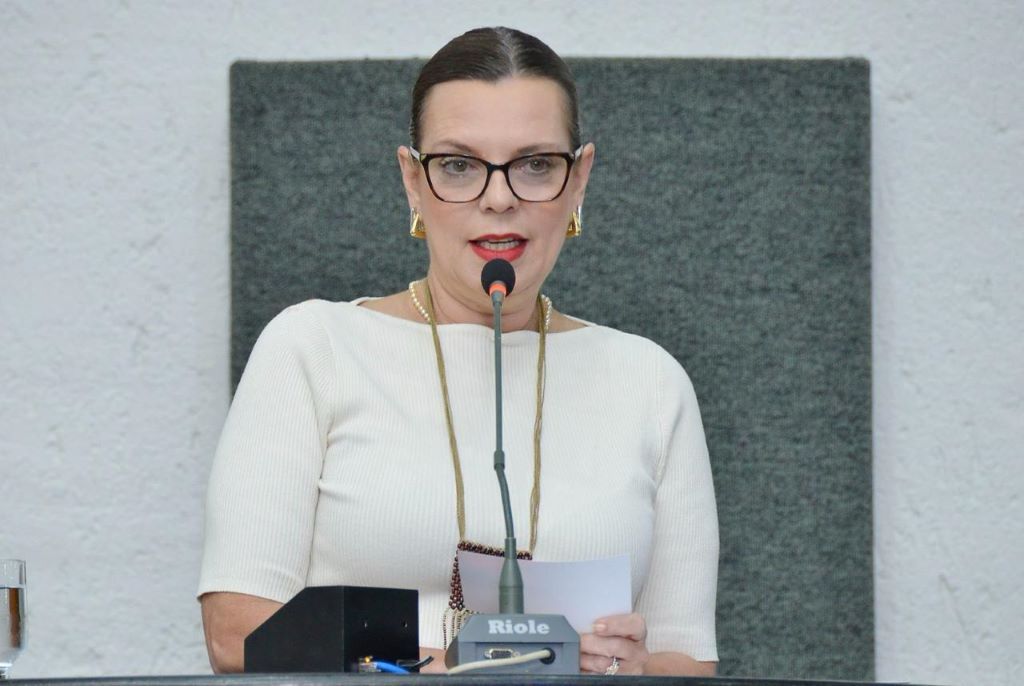 claudia-defende-criacao-do-nucleo-estadual-de-protecao-e-defesa-da-mulher-indigena