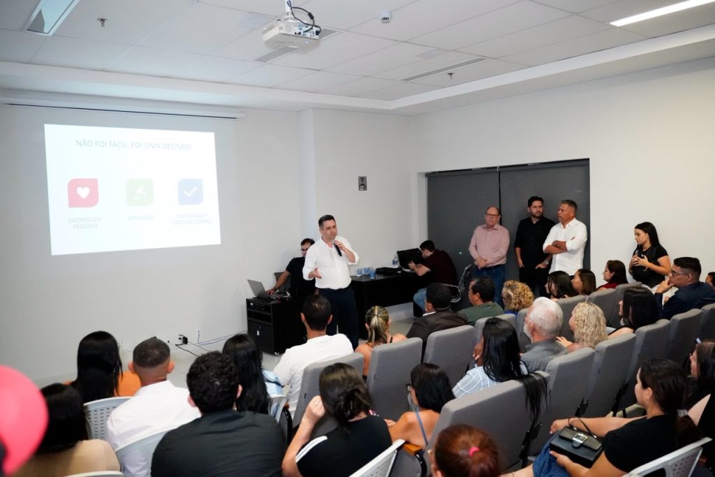 Com agenda ativa em Palmas, Tiago Dimas fortalece diálogo com lideranças locais