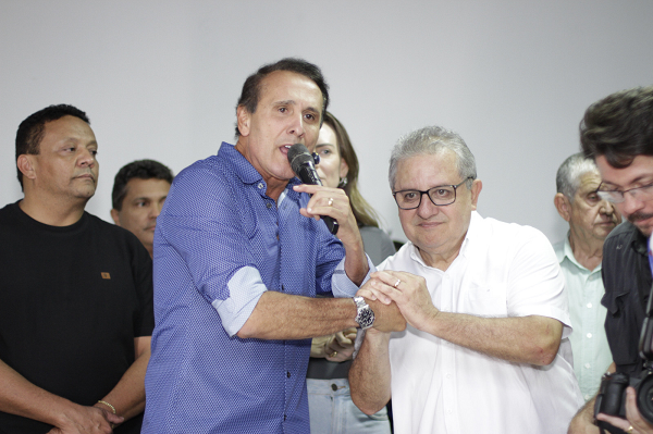 Jair Farias entra com força na pré-candidatura de Gaguim ao Senado e consolida aliança no Bico do Papagaio