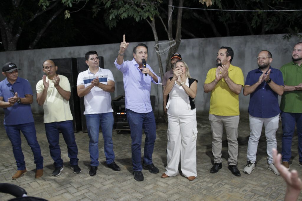 Prefeita de Lajeado oficializa apoio a Gaguim ao Senado em encontro com lideranças políticas