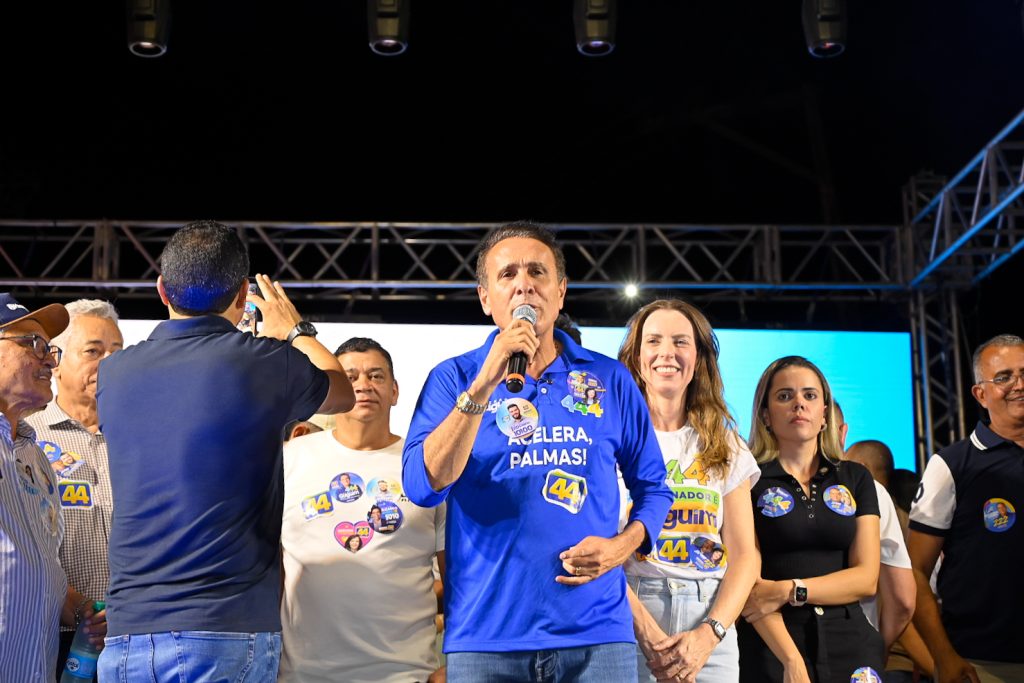 Gaguim reforça que objetivo da política é cuidar das pessoas durante reunião de Vilmar Oliveira e lançamentos de Léo Barbosa e Vanda Monteiro