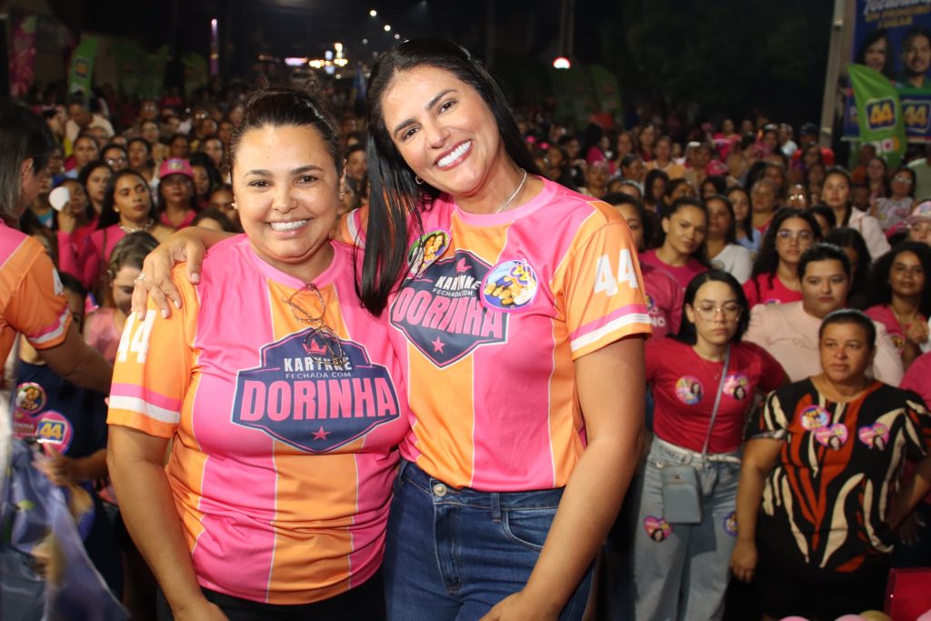 Andréa Vasconcelos participa de caminhada com mulheres em Pedro Afonso