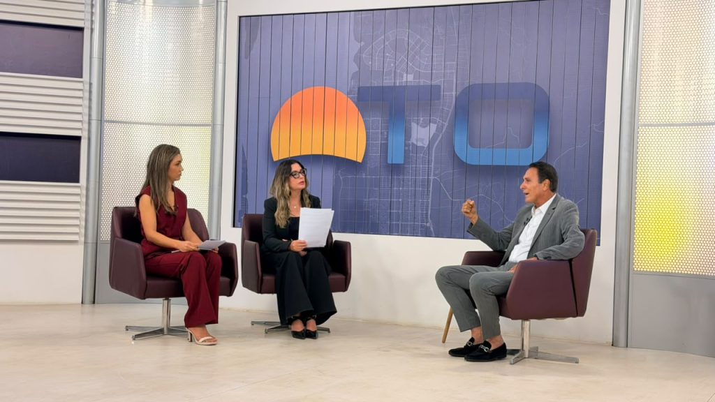 Gaguim defende mandato para ministros do STF, mais recursos para a saúde e redução da jornada de trabalho em sabatina na TV Anhanguera